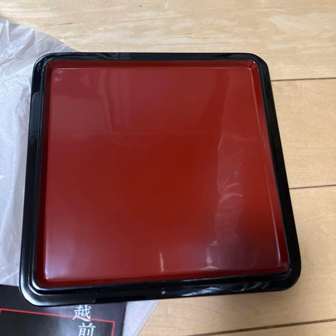 漆塗り重箱 鶴模様 河和田漆器 限定 価値あり✨漆塗り重箱 鶴模様